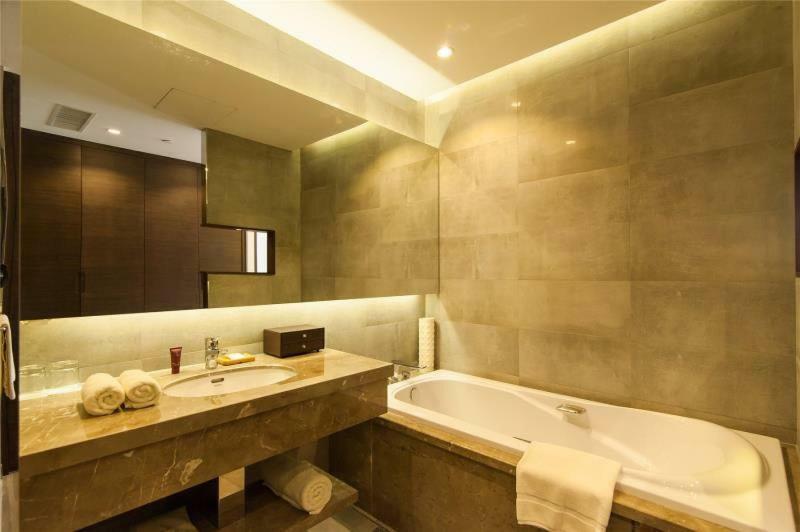 Green Park Hotel Tianjin Binhai  Buitenkant foto